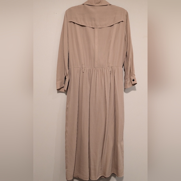 Sixe 8 Burberry Silk Agatha Dress In Pale Stone Silk - Picture 7 of 8